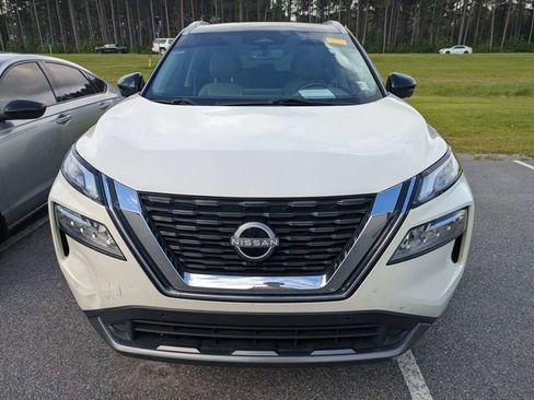 Used 2023 Nissan Rogue SL w/ SL Premium Package FWD image 5