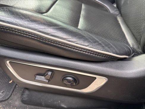 Used 2021 RAM 1500 Laramie image 15