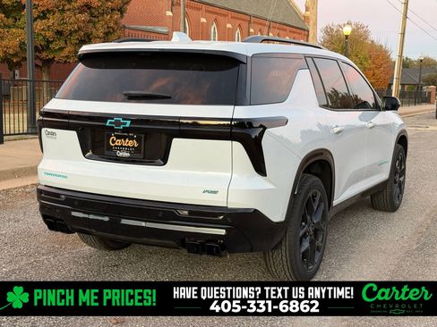 New 2026 Chevrolet Traverse RS image 16