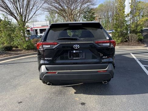 Used 2025 Toyota RAV4 XLE w/ Convenience Package image 7