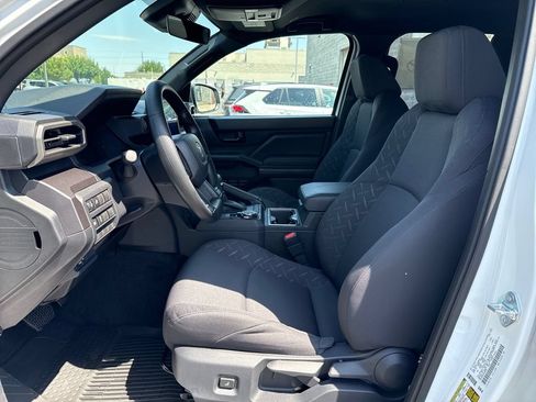 New 2026 Toyota Tacoma SR5 AWD/4WD image 10
