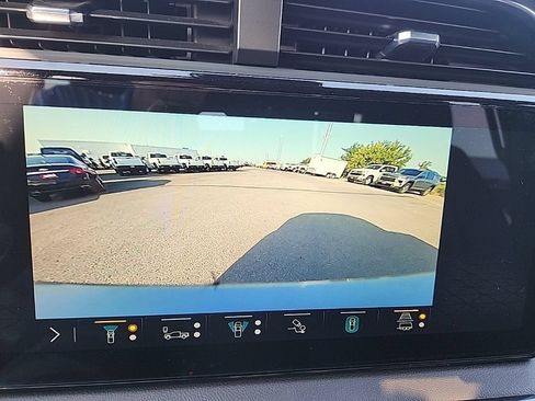 Used 2023 GMC Sierra 1500 AT4 AWD/4WD image 24