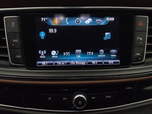 Used 2018 Buick Enclave Avenir w/ Avenir Technology Package AWD/4WD image 25