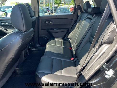 Used 2023 Nissan Rogue SL w/ SL Premium Package AWD/4WD image 20