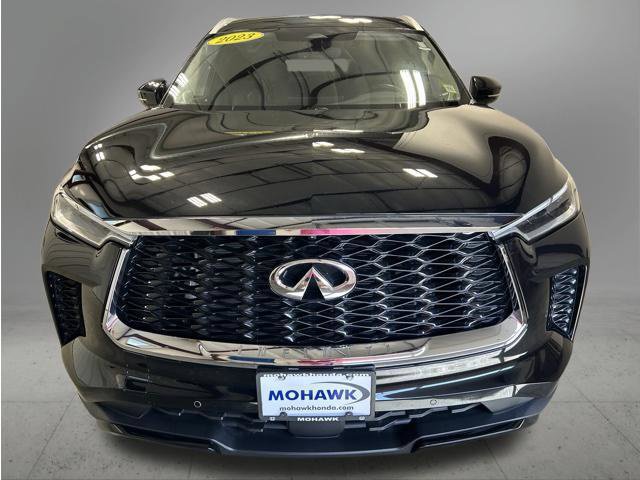 Used 2023 INFINITI QX60 Luxe w/ Performance Audio Package AWD/4WD image 9