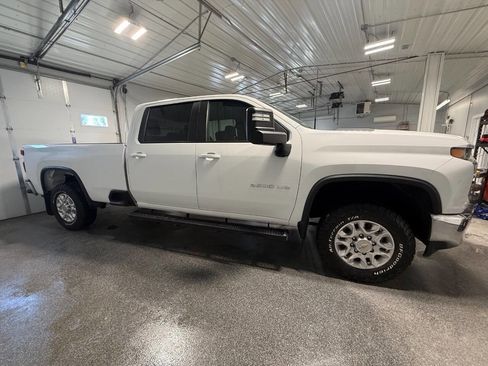 Used 2020 Chevrolet Silverado 2500 LT image 4