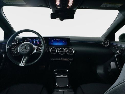 Certified 2025 Mercedes-Benz CLA 250 4MATIC image 28