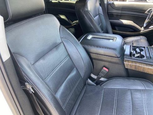 Used 2018 GMC Yukon XL Denali RWD image 24