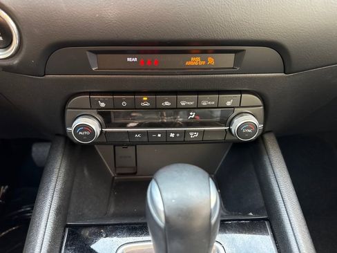 Used 2022 MAZDA CX-5 AWD 2.5 S w/ Preferred Package image 22
