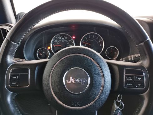 Used 2011 Jeep Wrangler Sahara w/ Trailer Tow Group AWD/4WD image 25