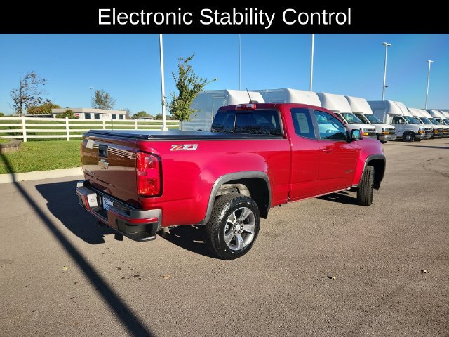 Used 2017 Chevrolet Colorado Z71 AWD/4WD image 11