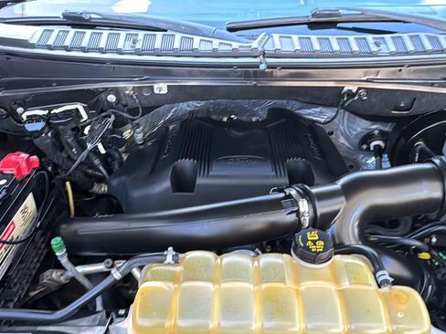 Used 2019 Ford Expedition Max Limited image 48