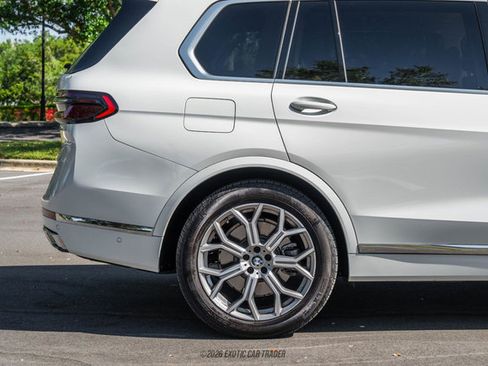 Used 2024 BMW X7 xDrive40i AWD/4WD image 10