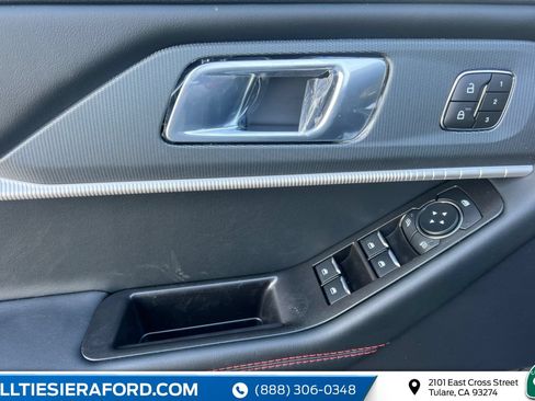 New 2026 Ford Explorer ST-Line w/ ST-Line Street Pack RWD image 13