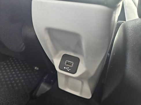 Used 2022 Jeep Renegade Latitude image 18