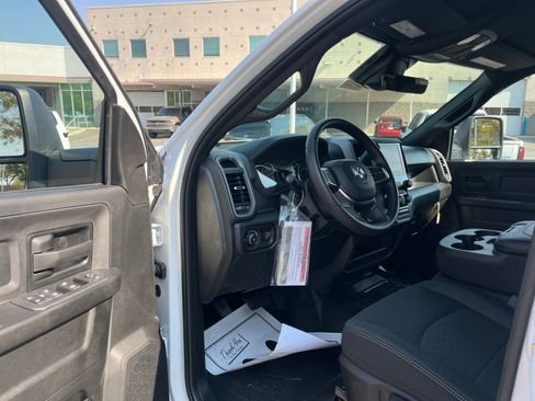 New 2026 RAM 5500 Tradesman w/ Chrome Appearance Group AWD/4WD image 10