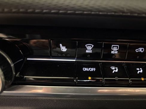 Used 2026 Chevrolet Equinox LT FWD image 22