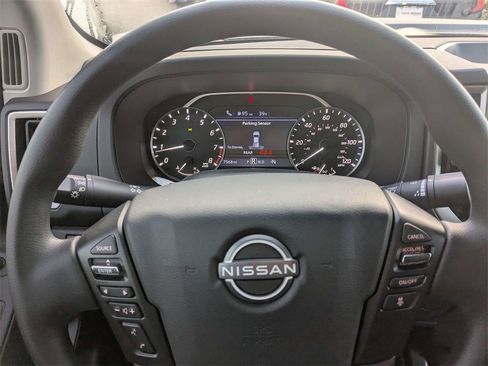 Certified 2025 Nissan Frontier SV w/ Tow Package image 28