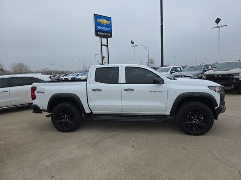 Used 2024 Chevrolet Colorado Trail Boss w/ Advanced Trailering Package image 4