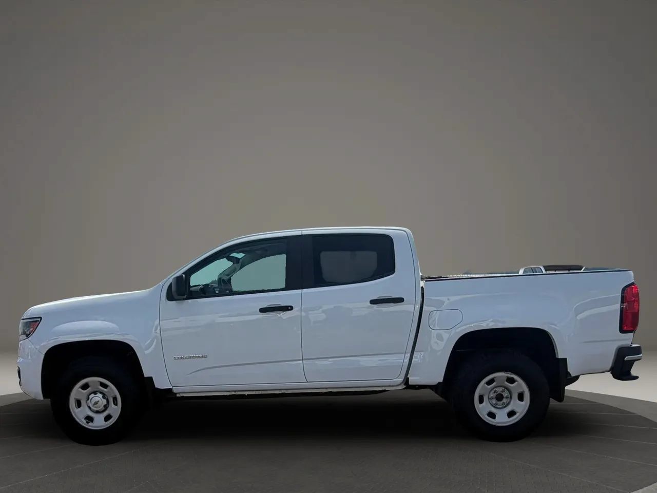 Used 2019 Chevrolet Colorado W/T w/ WT Convenience Package RWD image 3
