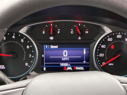 Used 2022 Chevrolet Equinox LT image 16