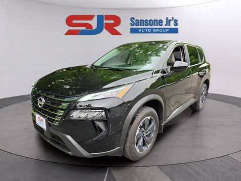 Certified 2025 Nissan Rogue SV AWD/4WD image 1