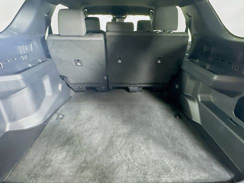 Used 2025 Toyota 4Runner SR5 image 27