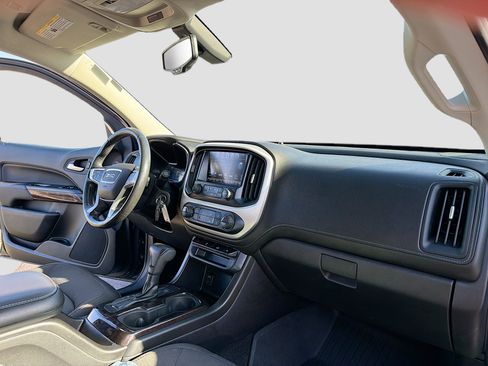 Used 2018 GMC Canyon SLE w/ SLE Convenience Package AWD/4WD image 5