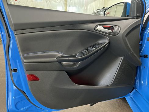 Used 2017 Ford Focus RS image 14