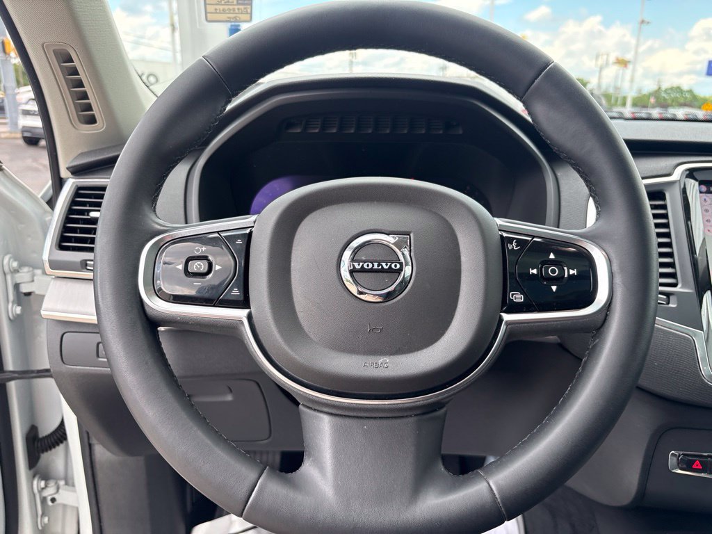 Certified 2023 Volvo XC90 B5 Core w/ Climate Package AWD/4WD image 19