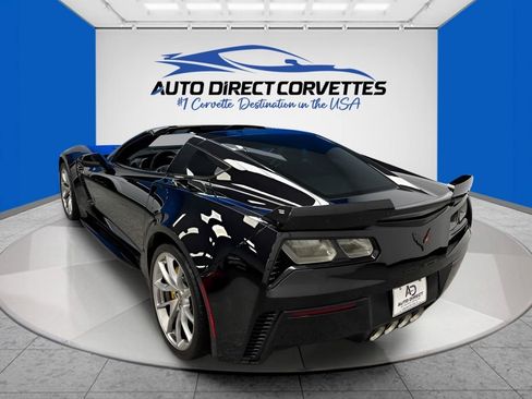 Used 2019 Chevrolet Corvette Z06 RWD image 13