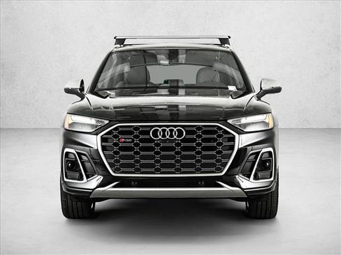 Used 2023 Audi SQ5 Premium Plus w/ Premium Plus Package AWD/4WD image 2