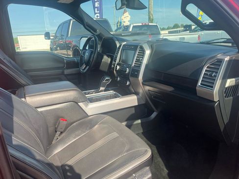 Used 2015 Ford F150 Platinum w/ Equipment Group 701A Luxury AWD/4WD image 13