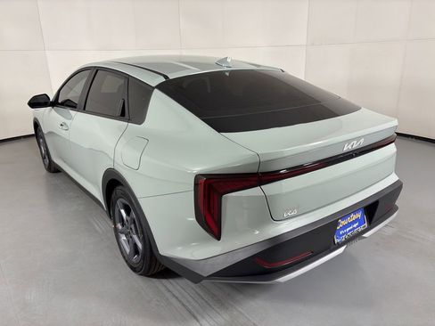 New 2026 Kia K4 FWD image 6
