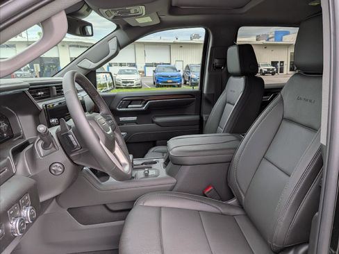New 2026 GMC Sierra 1500 Denali AWD/4WD image 12