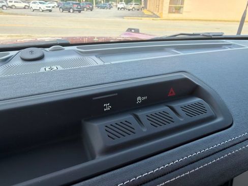 New 2026 Ford Bronco Outer Banks AWD/4WD image 26