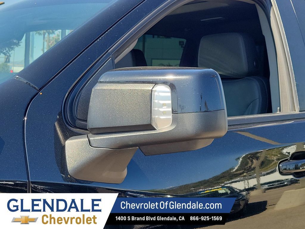 Used 2024 Chevrolet Silverado 1500 LT Trail Boss w/ LT Trail Boss Premium Package AWD/4WD image 19
