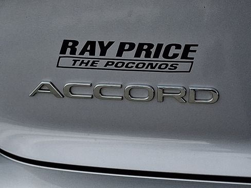 Certified 2023 Honda Accord Touring image 31