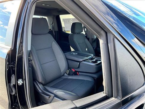 Used 2022 Chevrolet Silverado 1500 Custom image 11