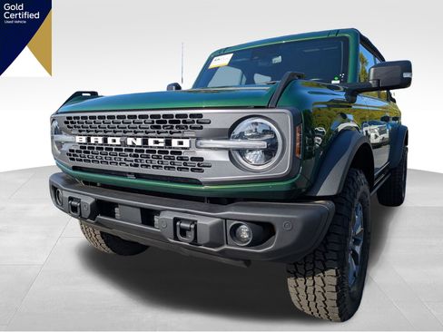 Certified 2023 Ford Bronco Badlands AWD/4WD image 11