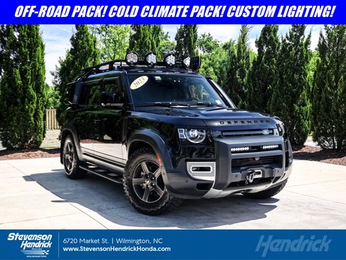 Used 2023 Land Rover Defender 110 S AWD/4WD image 1