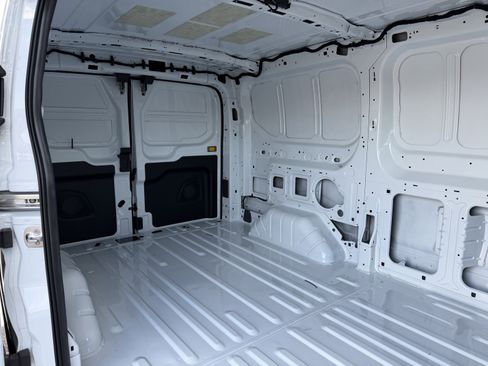 New 2026 Ford Transit 150 Low Roof RWD image 19