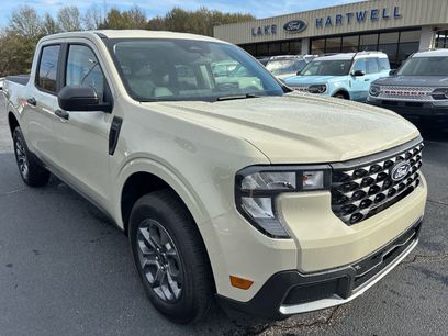 New 2025 Ford Maverick XLT w/ Equipment Group 302A