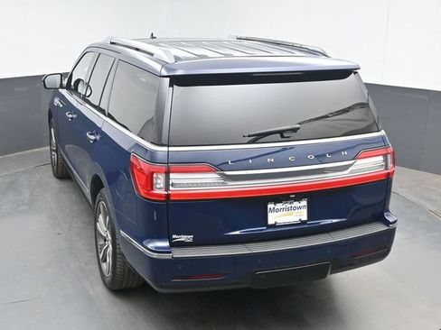 Used 2018 Lincoln Navigator Reserve w/ Technology Package AWD/4WD image 44