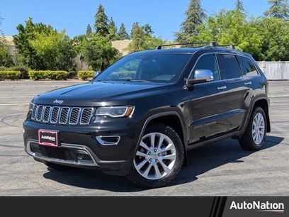 Used 2017 Jeep Grand Cherokee Limited w/ Luxury Group II