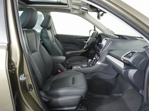 Certified 2023 Subaru Forester Limited image 41