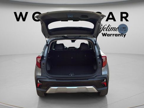 New 2026 Kia Seltos S FWD image 18