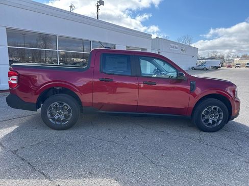 New 2026 Ford Maverick XLT w/ Equipment Group 301A AWD/4WD image 2
