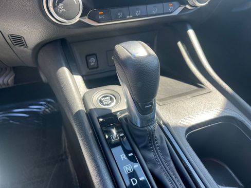 Used 2025 Nissan Sentra S image 36