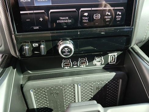 Used 2025 RAM 3500 Limited image 50